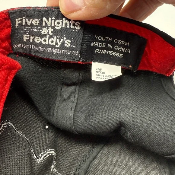 Five Nights at Freddys Youth OSFM Hat Cap Freddy Fazbears Pizza - Picture 3 of 4